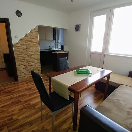 Single Apartment Elit Chernomorets Dış mekan fotoğraf