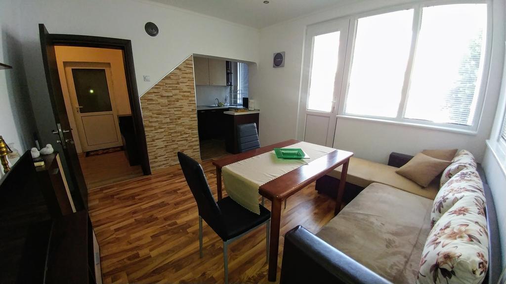 Single Apartment Elit Chernomorets Dış mekan fotoğraf